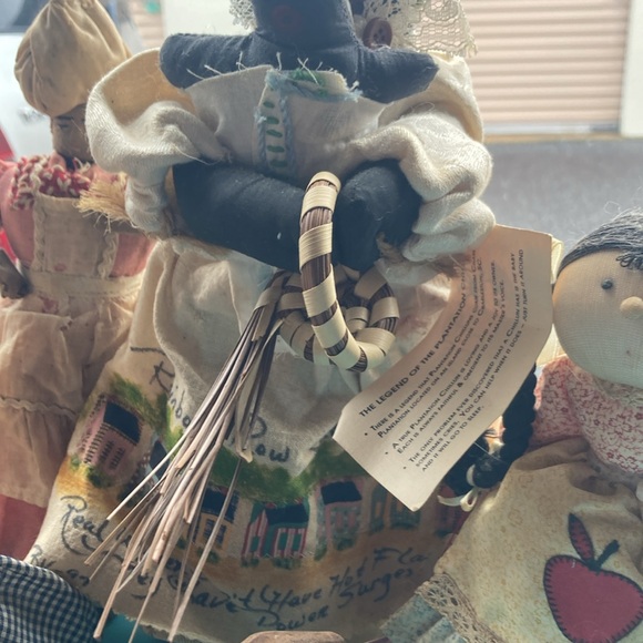 Antique Collection of Cultural Dolls - Picture 4 of 8